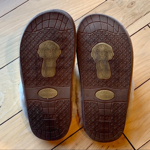 Super Cute Fur Lined Slip On House or Outdoor Shoe - Picture 5 of 6